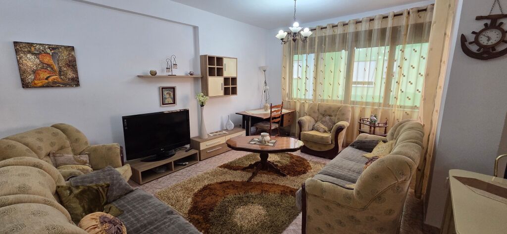 Qera, Apartament 2+1+2, Bllok