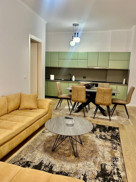 Apartament me Qera 2+1+2 me Post Parkimi në Kompleksin Delijorgji