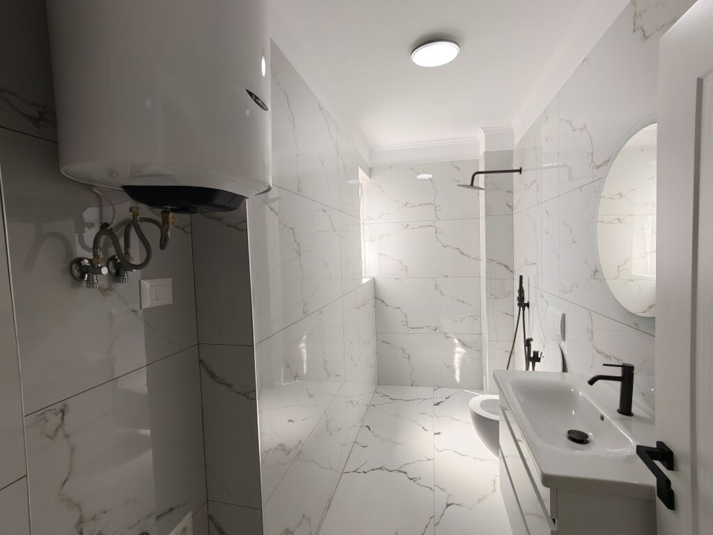 Apartament 1+1 ne shitje , Medreseja !