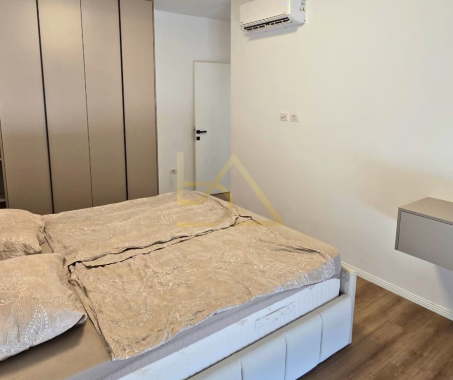 Apartament Modern me Qira – Shkolla e Kuqe, Tiranë