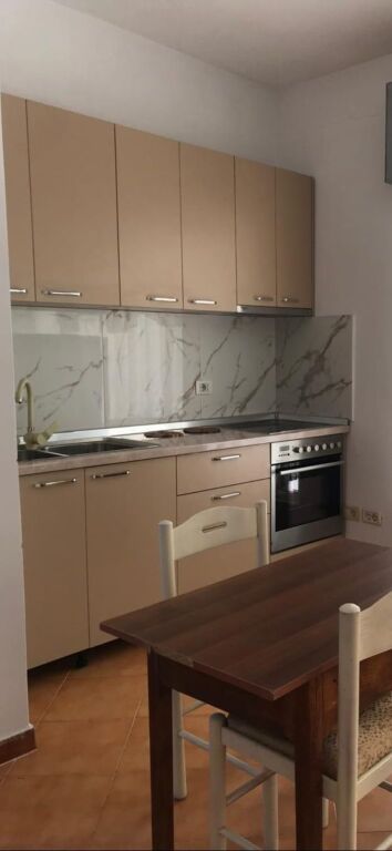 GARSIONERE 20000 LEKE.KINOSTUDIO.UET