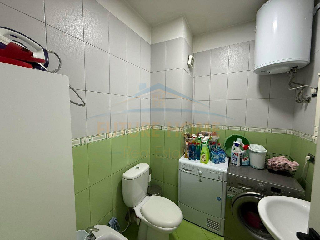 Shitet, Apartament 3+1+2, Unaza e Re, Tiranë