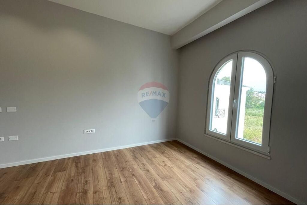 INDIVIDUAL VILLAS FOR RENT IN MJULL BATHORE