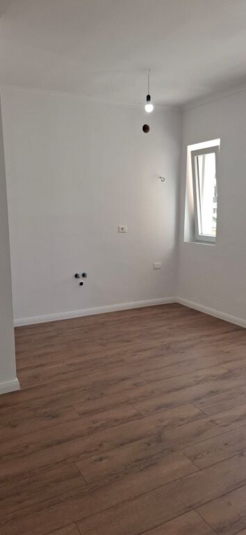 Apartment for sale NEAR THE RED SCHOOL / THANAS ZIKO STREET