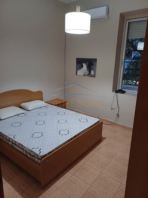 SHITET APARTAMENT + SHESHI WILLSON