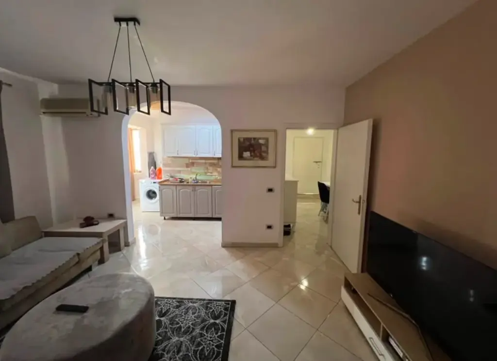 SHITET APARTAMENT 1+1 – LAPRAKË