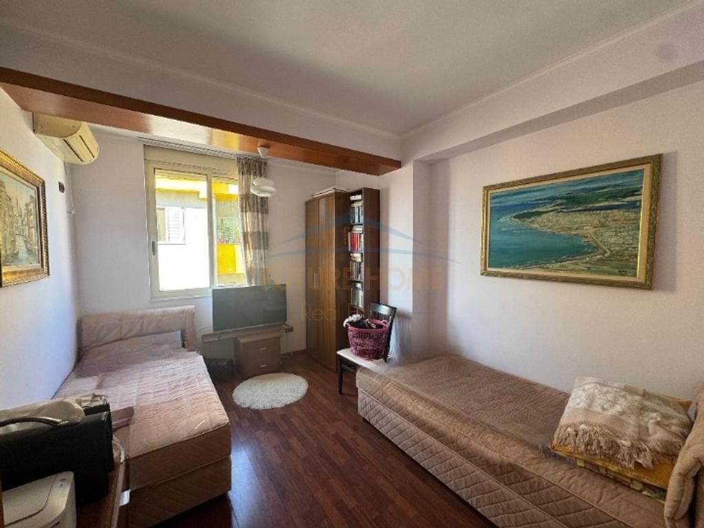 OCCASION-For sale, Apartment 3+1+2, Eduard Mano Street, Zoological Garden.