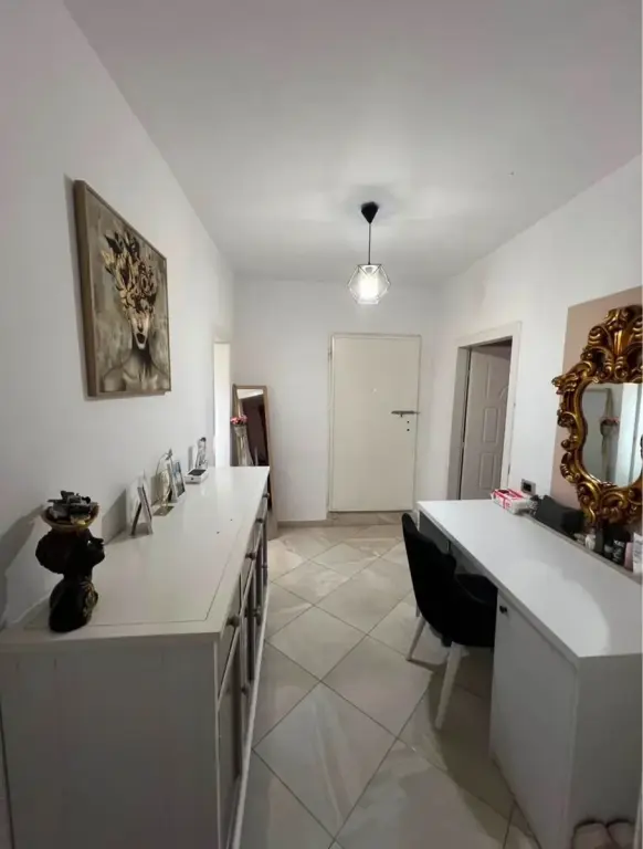 SHITET APARTAMENT 1+1 – LAPRAKË
