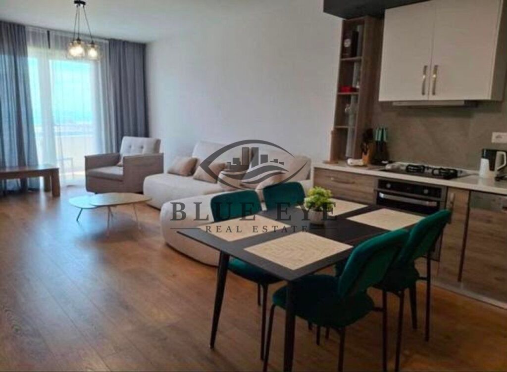 🌊 APARTMENT FOR RENT – PORT ROAD, DURRËS