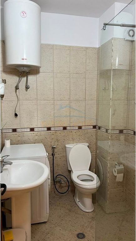 Qira, Apartament 1+1, Siri Kodra, Tiranë.