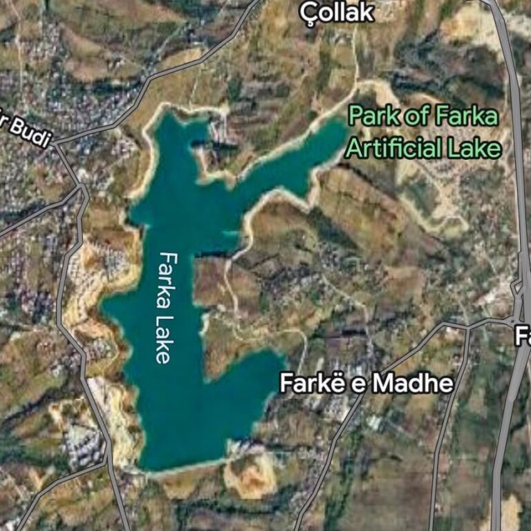 🌿 TOKË PËR SHITJE – FARKË