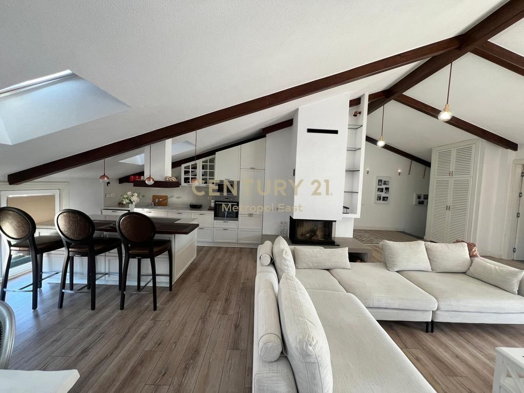 .APARTAMENT 3+1+3 PER QIRA TEK "SECRET GARDEN"
