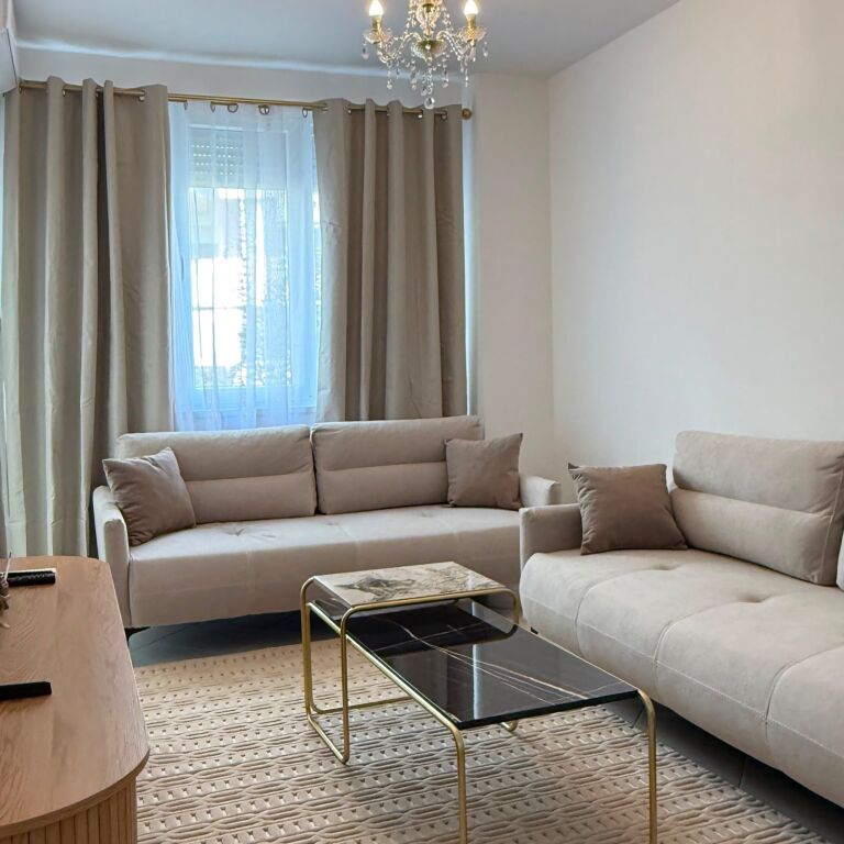🏡 2+1 APARTMENT WITH BALCONY FOR RENT – MAGNET COMPLEX, 21 DHJETORI 📍
