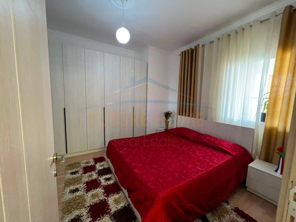 SHITET APARTAMENT 2+1,RRUUGA E THEESARIT,FRESK