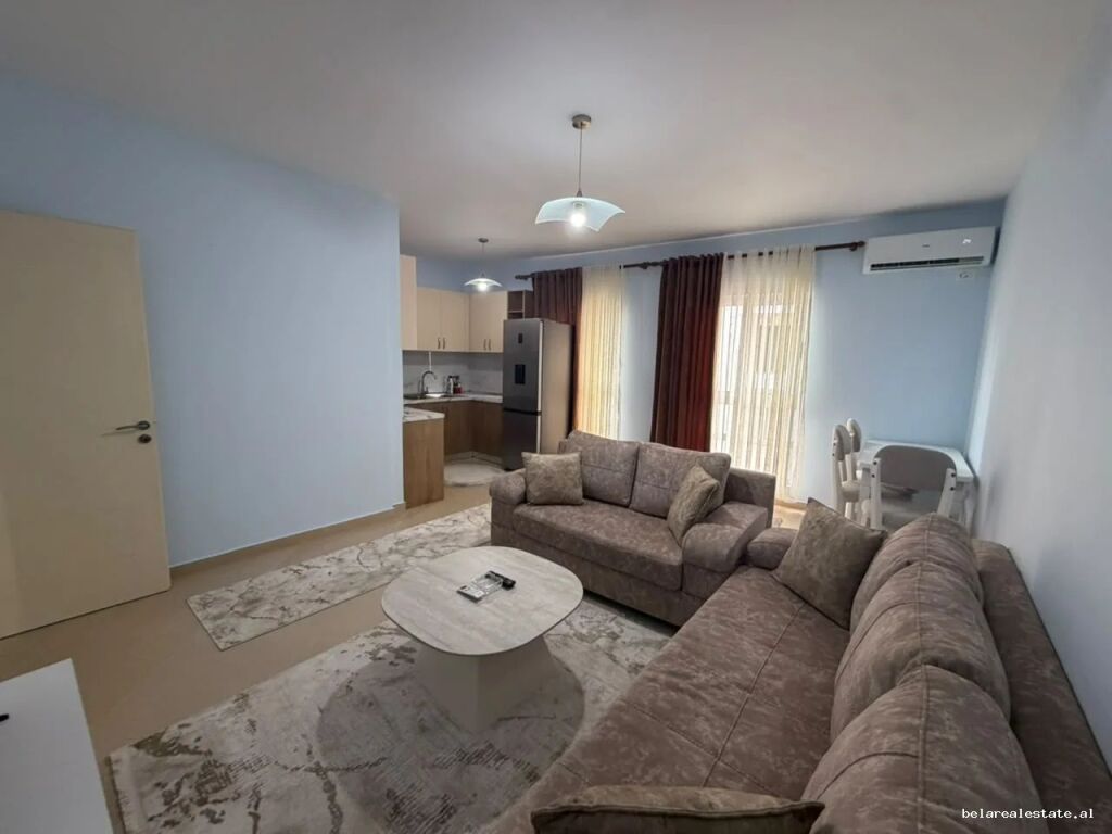 Appartamento In Affitto 2+1 A Rruga E Dibres (ID B2202054) Tirana