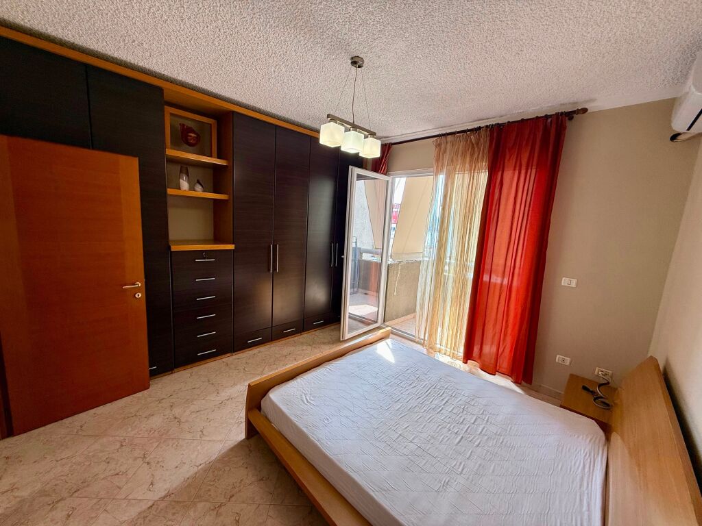 For rent 2+1 apartment at Kosovareve Street