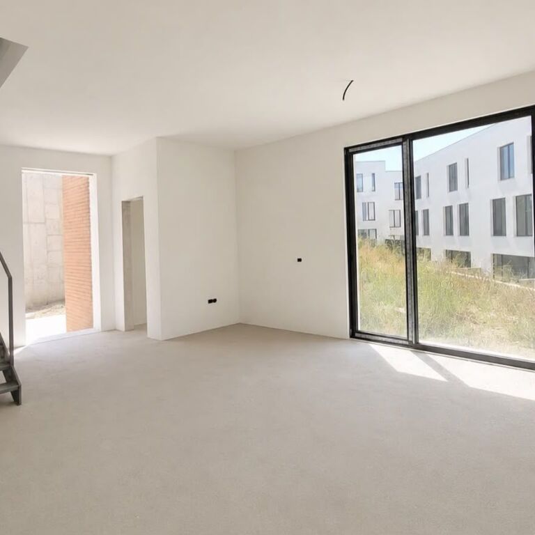🏡 VILLA IN VENDITA – TEG