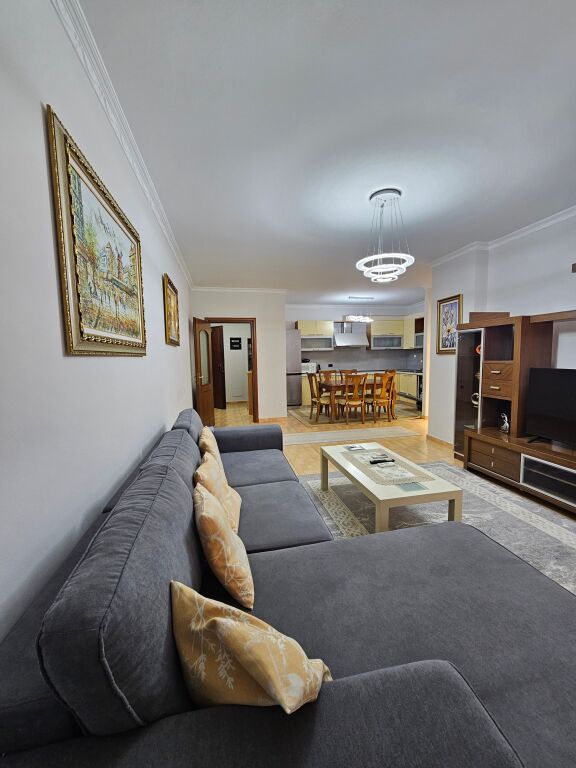 🏡 21 dhjetori -JOENA JEPET ME QIRA | APARTAMENT 2+1+2 WC 📍 21 DHJETORI – PRANË SUPERMARKET JOENA