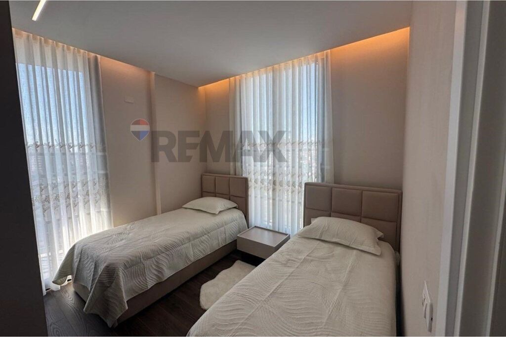 Apartment for rent 2+1+Parking, Vlore