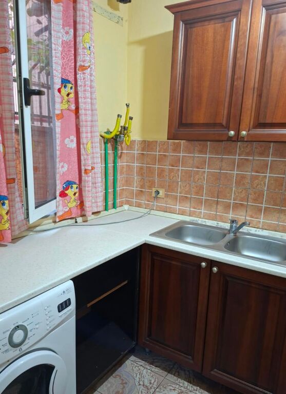 Jepet Me Qera Apartament 2+1