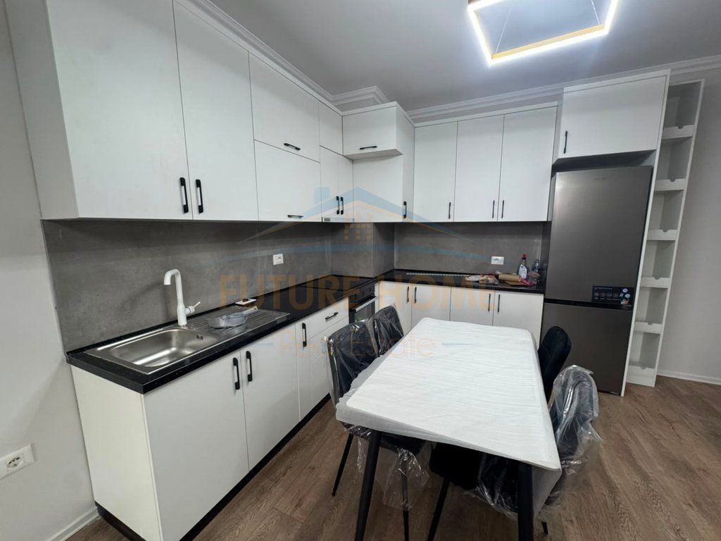 Qera, Apartament 1+1, Jordan Misja, Tirane