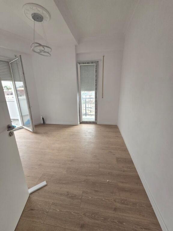 Appartamento 2+1 in vendita Xhamllik !
