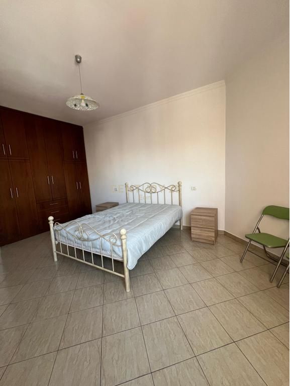 Apartament 2+1+garazhd Me Qira në Lagjen nr.5, Durrës !