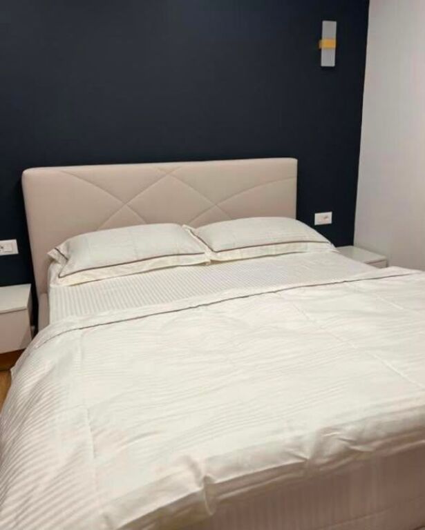 🌊 APARTAMENT ME QIRA – RRUGA E PORTIT, DURRËS
