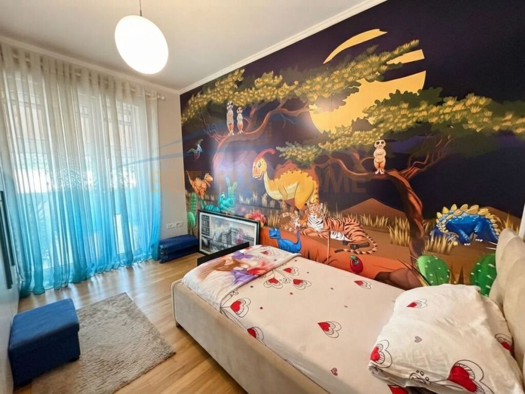 Affitto, Appartamento 2+1+2+ Veranda, Nuovo Anello, Tirana
