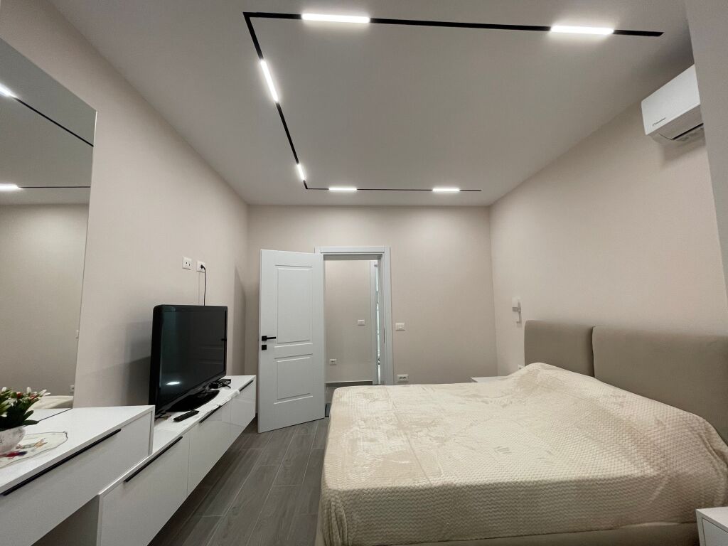 Apartament 1+1 i pabanuar, Liceu-Rruga Elbasanit