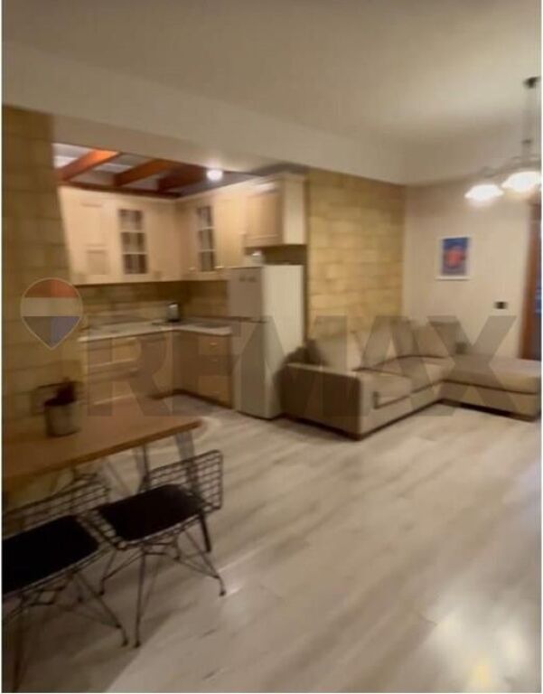 🏠Appartamento 2+1+2 in affitto nel centro vicino ai palazzi di 9 piani