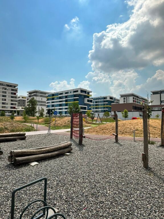 VENDESI APPARTAMENTO 2+1 UNIVERS CITY