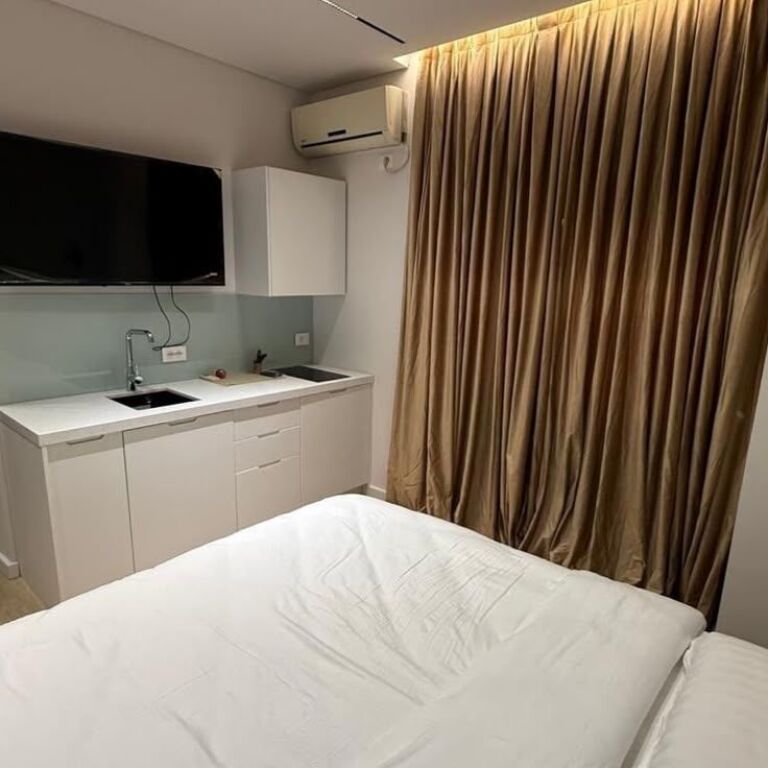 🏙️ FOR RENT 2 STUDIOS – CENTER, 9-FLOOR HET 📍