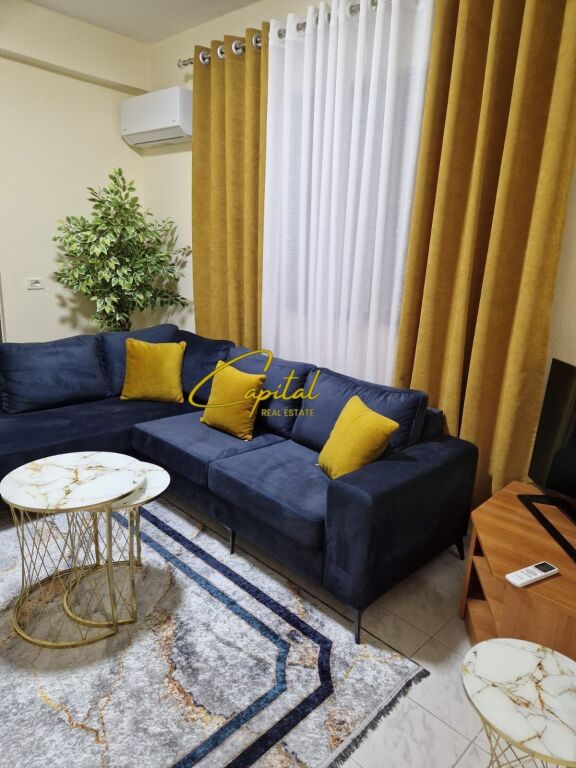 APARTAMENT ME QIRA 2+1+2 VASIL SHANTO 70.000 LEKE