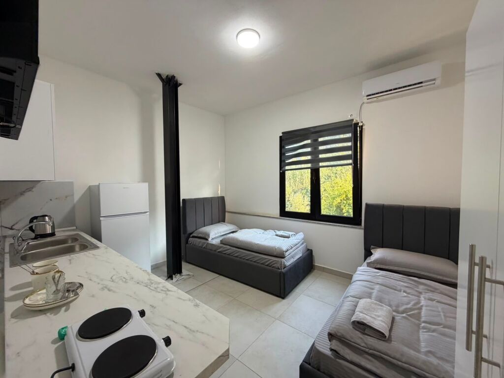 Studio Garsoniere me Qira – Durrës