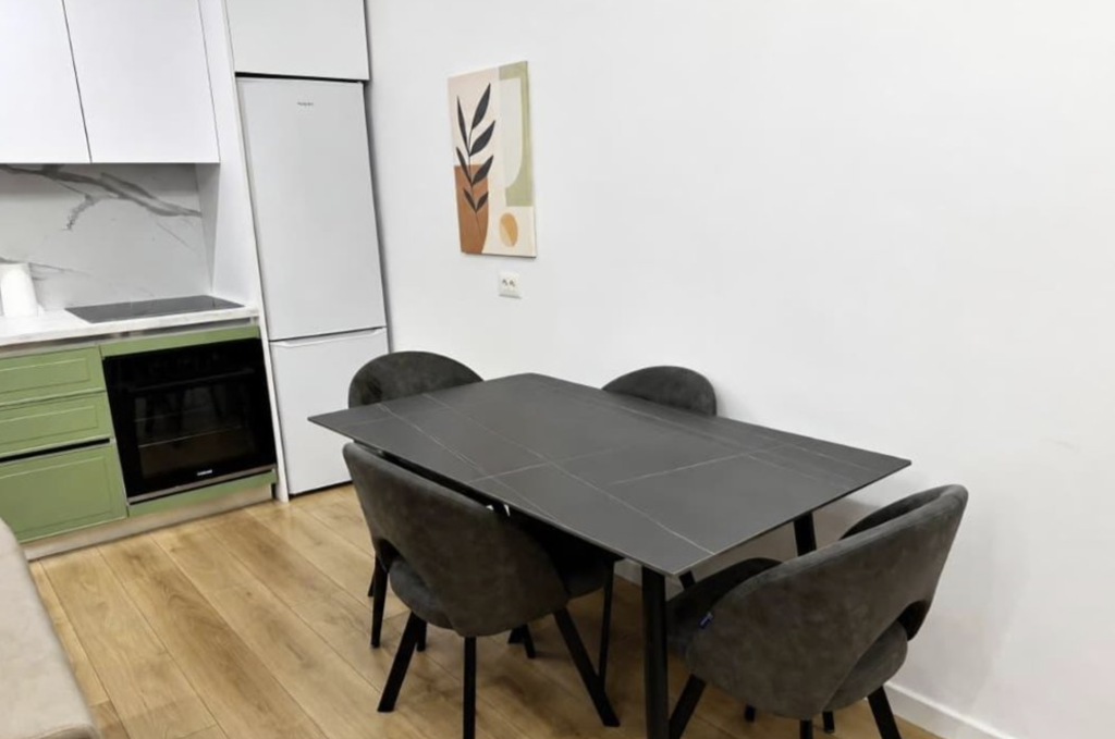 Apartment 2+1 For Rent Square 21, Tirana - 1300€ | 130 m²
