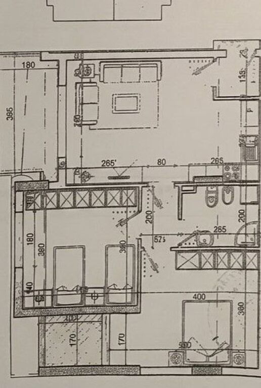 Shitet apartament 2+1 ne Astir , tek Rrethrrotullimi , Unaza e Re , Yzerisht .