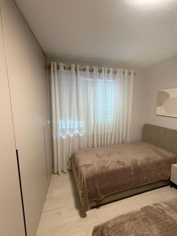 Apartament 2+1 📍 Qendër, Tregu Çam (Posta Shqiptare)