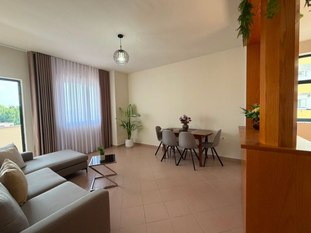 Apartment 2+1 +2+2 for sale    Red wheel   