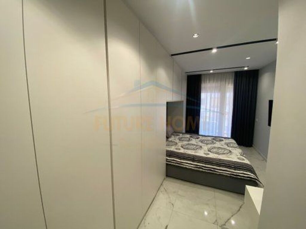 Affitto, Appartamento 1+1+Posto Auto, Via Panorama, Tirana