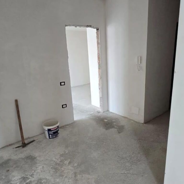 🏡 SHITET APARTAMENT 3+1+2 – RRUGA JORDAN MISJA ✨