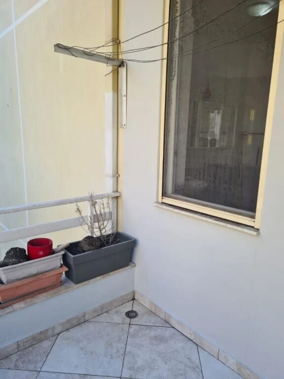 In Affitto Appartamento 2+1+1 Balcone