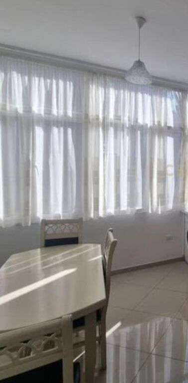 APARTAMENT ME QIRA 2+1