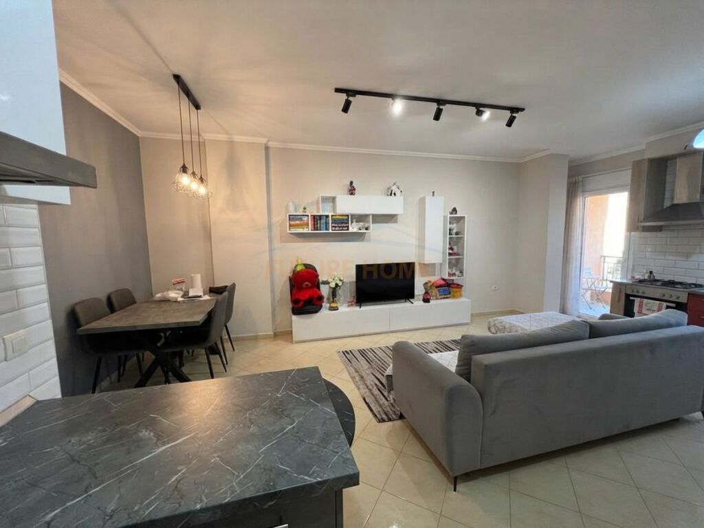 Qera, Apartament 2+1, Rruga Muhamed Deliu , Fresk, Tiranë