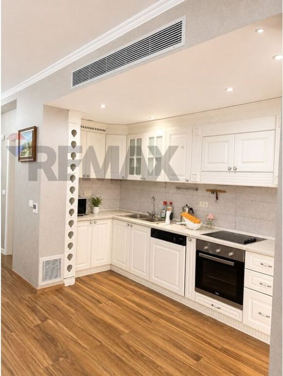 Apartament 2+1 me Qira ne Qender