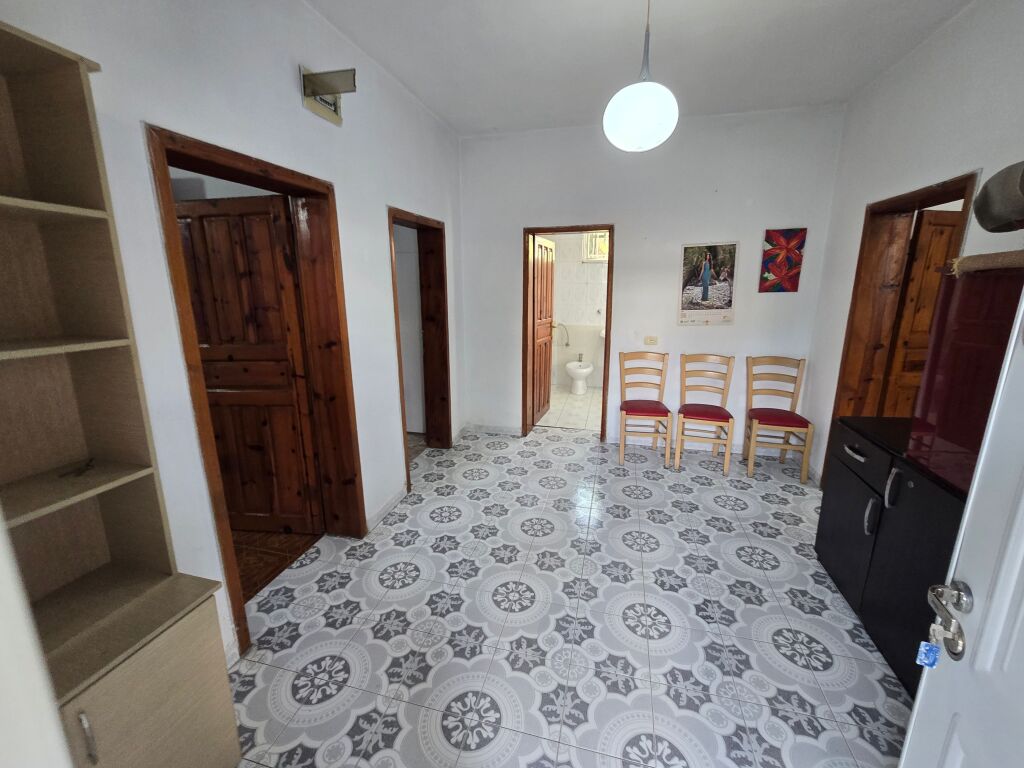 Apartment 2+1 For Rent In Xhamllik
