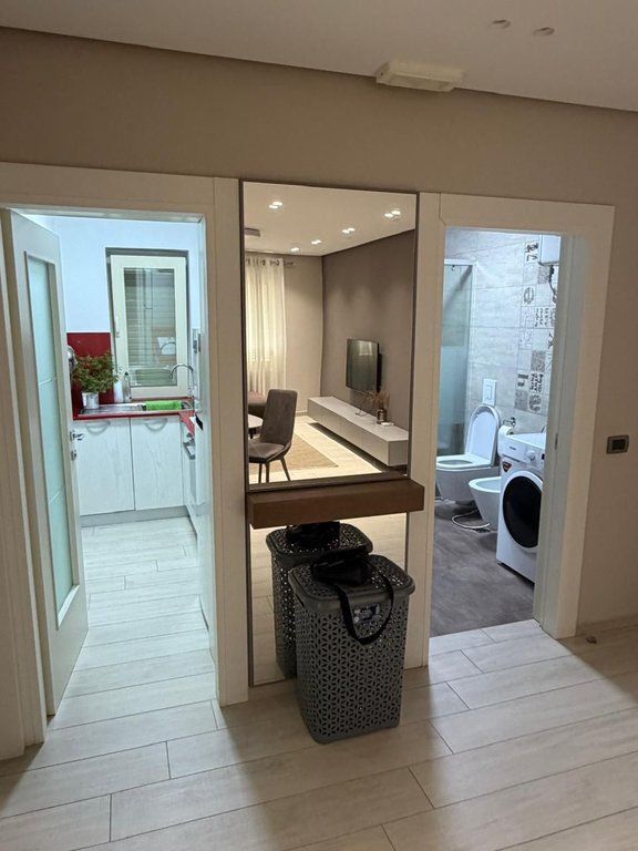 Apartament 2+1 📍 Qendër, Tregu Çam (Posta Shqiptare)