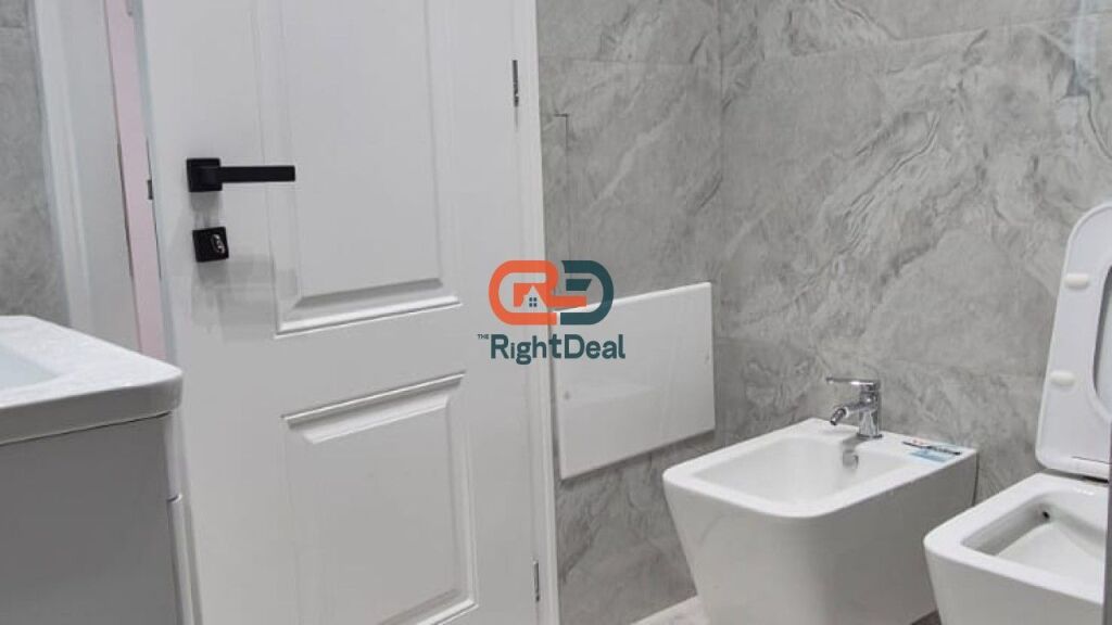At the Former Last Station of New Tirana, Super 1+1 Apartment for Sale, Ideal for Living and Investment!!!