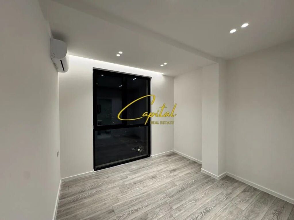 ZYRE ME QIRA 104 M2 GOLDEN TOWER RESIDENCE 1000 EURO