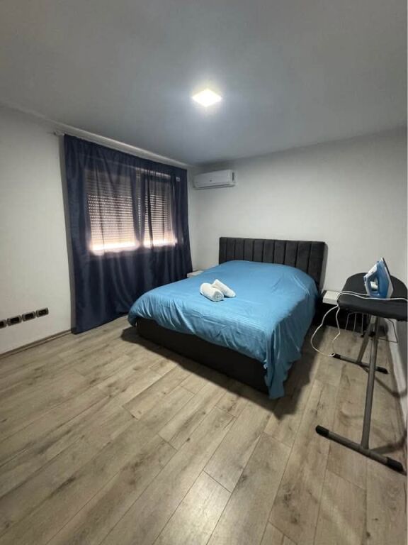 ME QIRA APARTAMENT 2+1 - QENDER, TIRANE